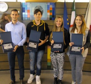 gruppo quattro premiati