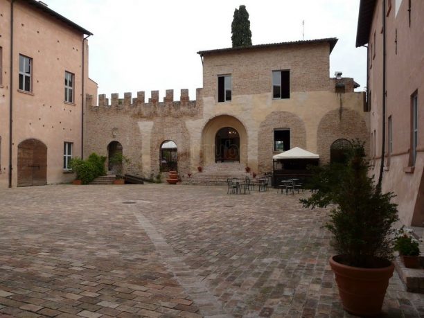 Si conclude “Strabilianti avventure a corte”