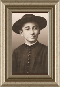 Domenica anche il Vescovo diocesano per ricordare il Beato Rolando Rivi; una giornata per decenni lasciata nell’oblio a causa dei continui veleni politici