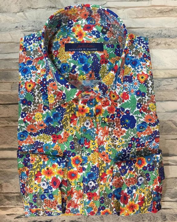 4 MAN Abbigliamento: il gusto di essere uomo  Creatività e vitalità alla tua estate…