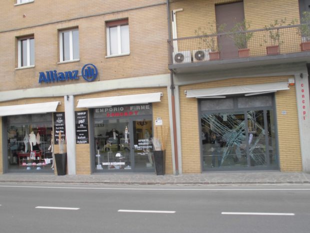 Furto con spaccata, un raid che sa troppo di vulnerabilità…