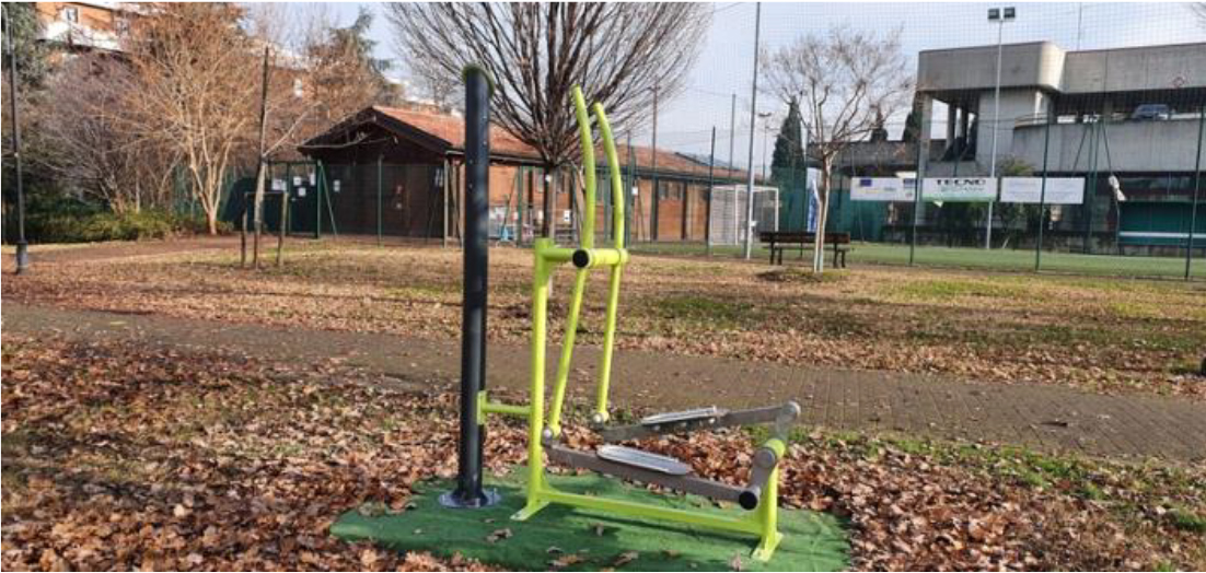 ATTREZZI PER IL FITNESS AL PARCO AMICO