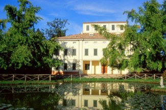 Mercanti in Villa