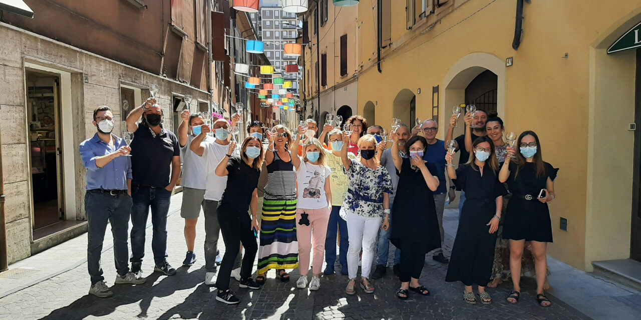 LUCI E COLORI IN VIA CLELIA
