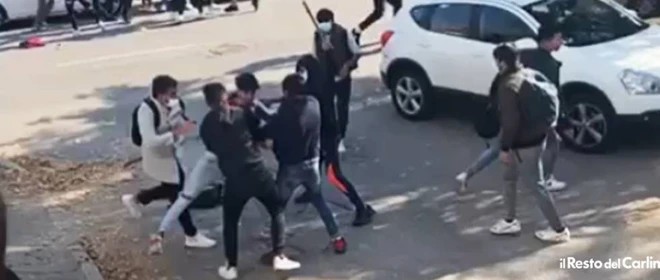 MODENA – PESTAGGIO CON SPRANGHE IN VIA RAINUSSO – AIMI (FI): SITUAZIONE SICUREZZA SFUGGITA DI MANO”