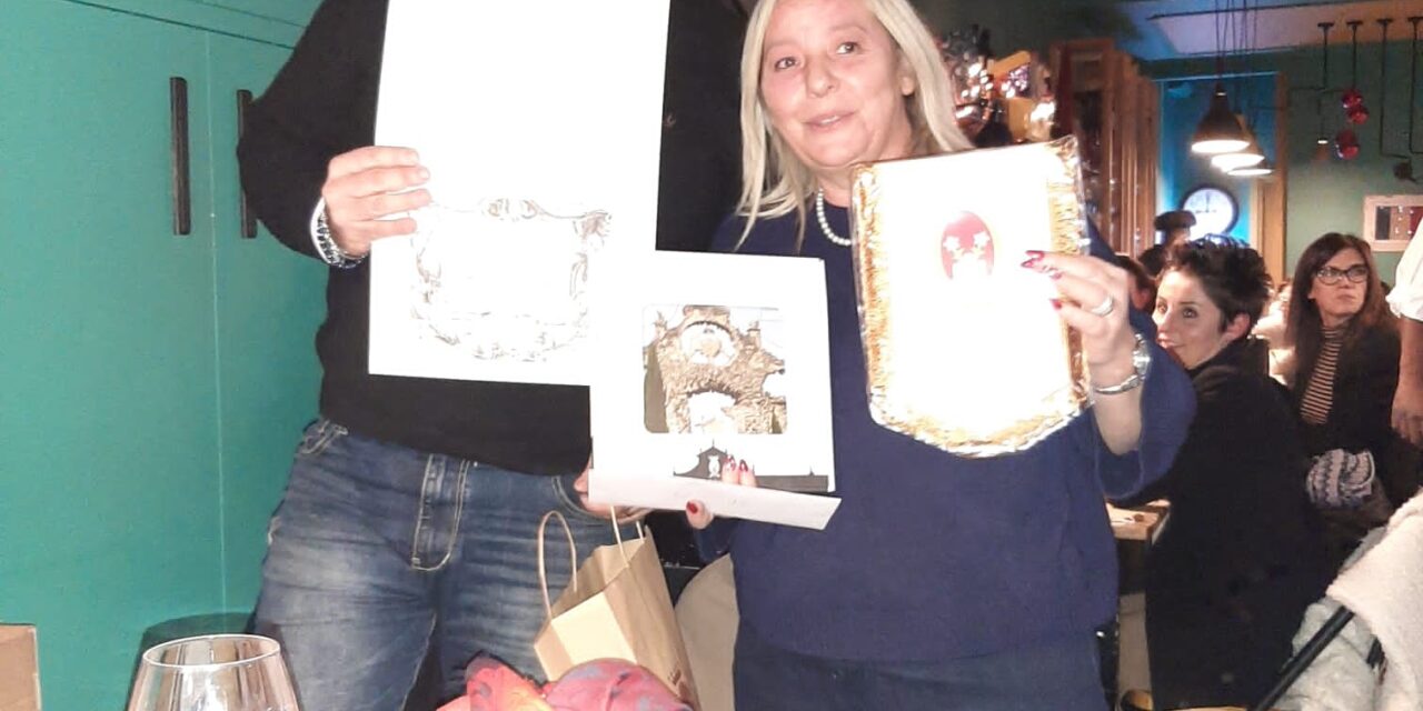 La premiazione delle “vetrine natalizie”