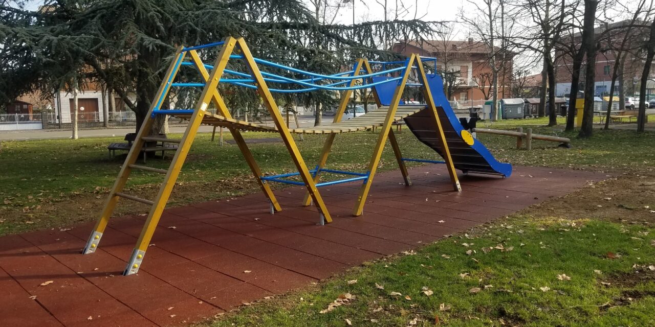 MARANELLO, NUOVI GIOCHI PER IL PARCO DELLE CITTÀ  E PER LE AREE VERDI DI DUE SCUOLE MATERNE
