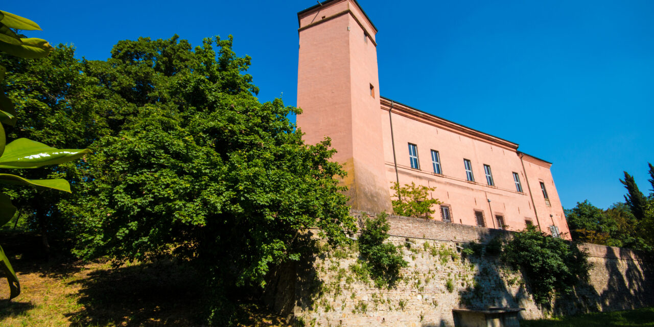 Restauro ala est del Castello di Spezzano