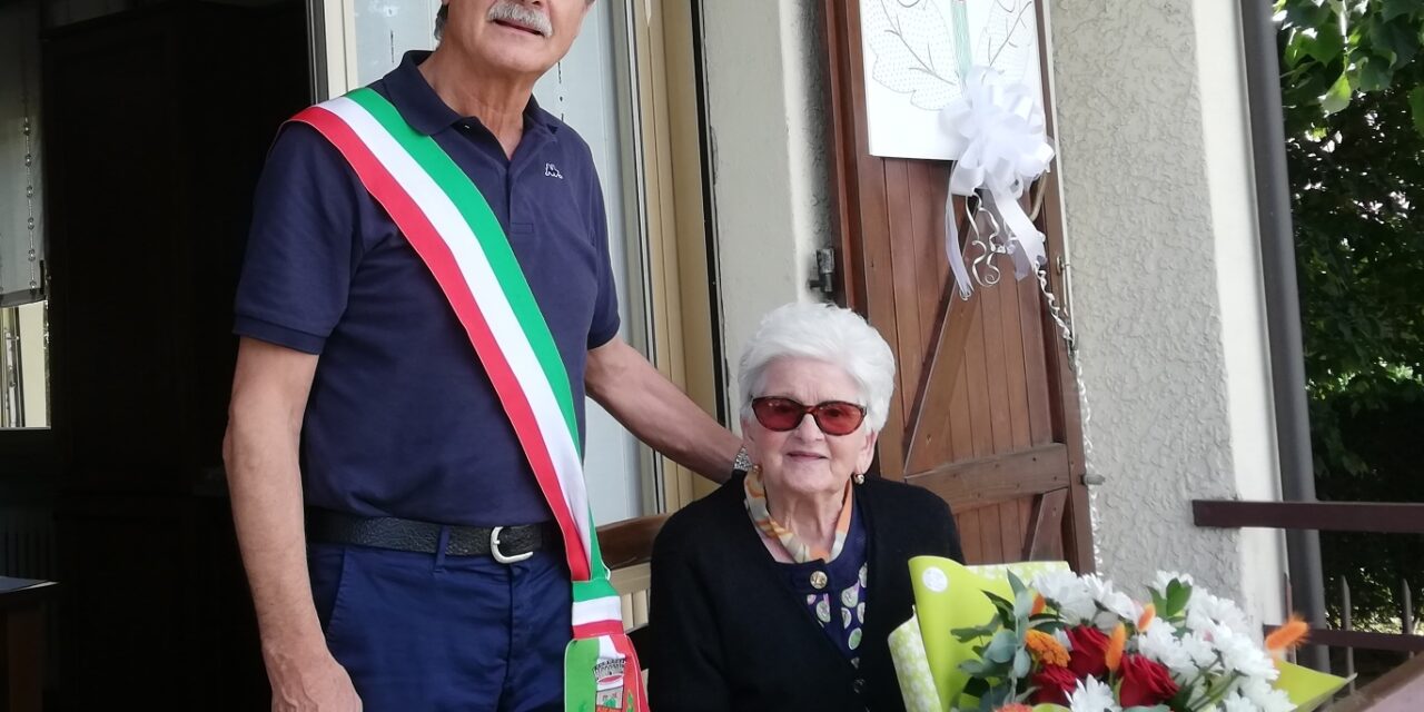 Ebe Vivi compie 102 anni