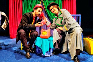 Rodarissimo inaugura la rassegna delle domeniche a teatro