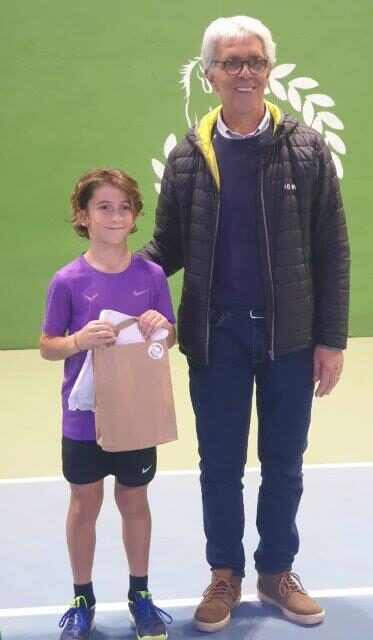 TENNIS MASTER REGIONALE GIOVANILE: MATTEO GROTTI DELLO SPORTING CLUB SASSUOLO SUL GRADINO PIU’ ALTO DEL PODIO