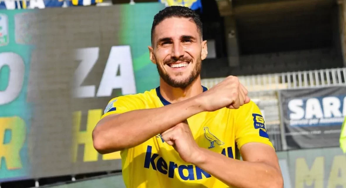 Paulo Azzi è ufficialmente un calciatore del Cagliari