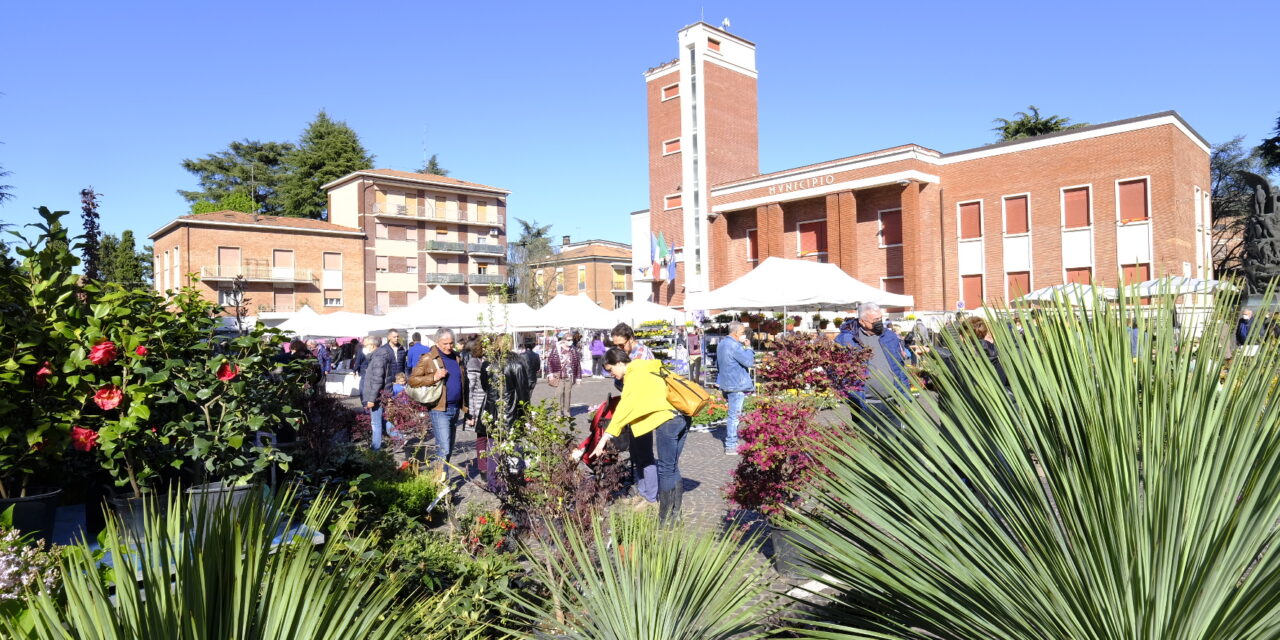In piazza la festa di primavera