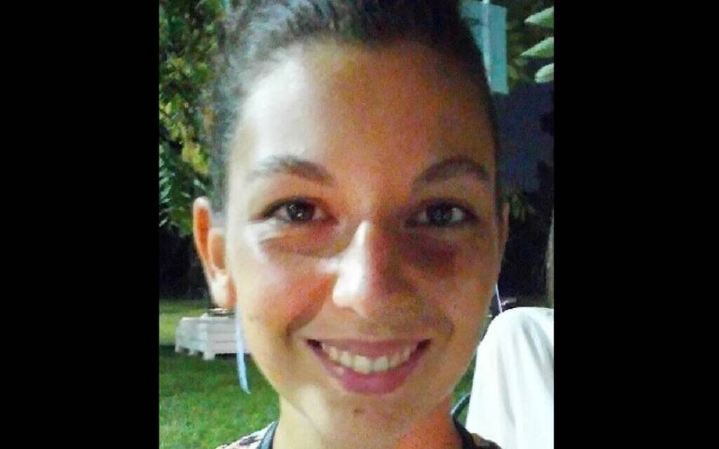 Lunedì, l’addio a Lara
