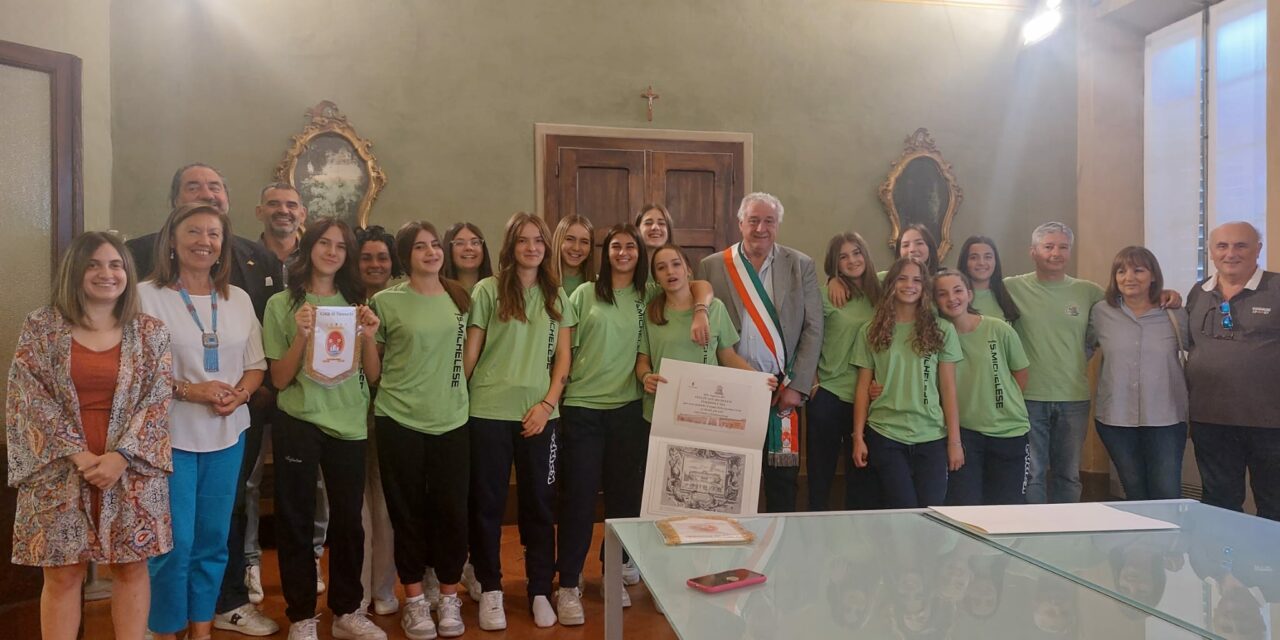 Ricevute in Municipio le giovanissime atlete under 14 del Volley San Michelese