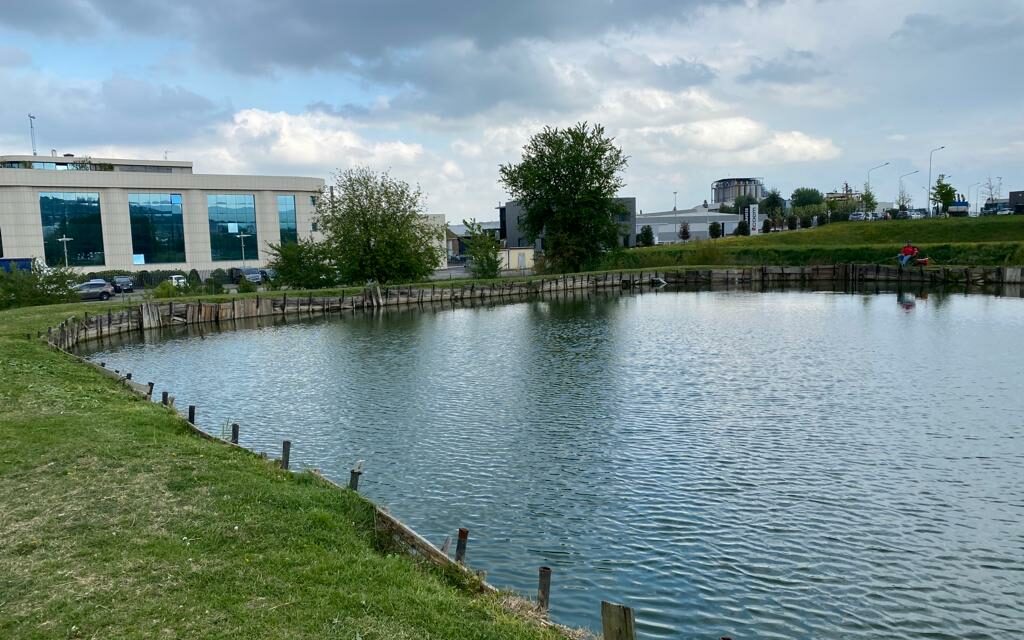 Lavori presso il lago di via Cameazzo
