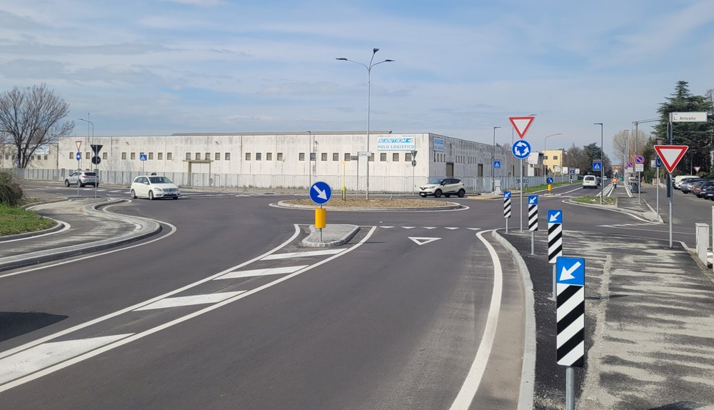 Inaugurazione della rotonda di via Treves e di un tratto ciclabile su via Giardini