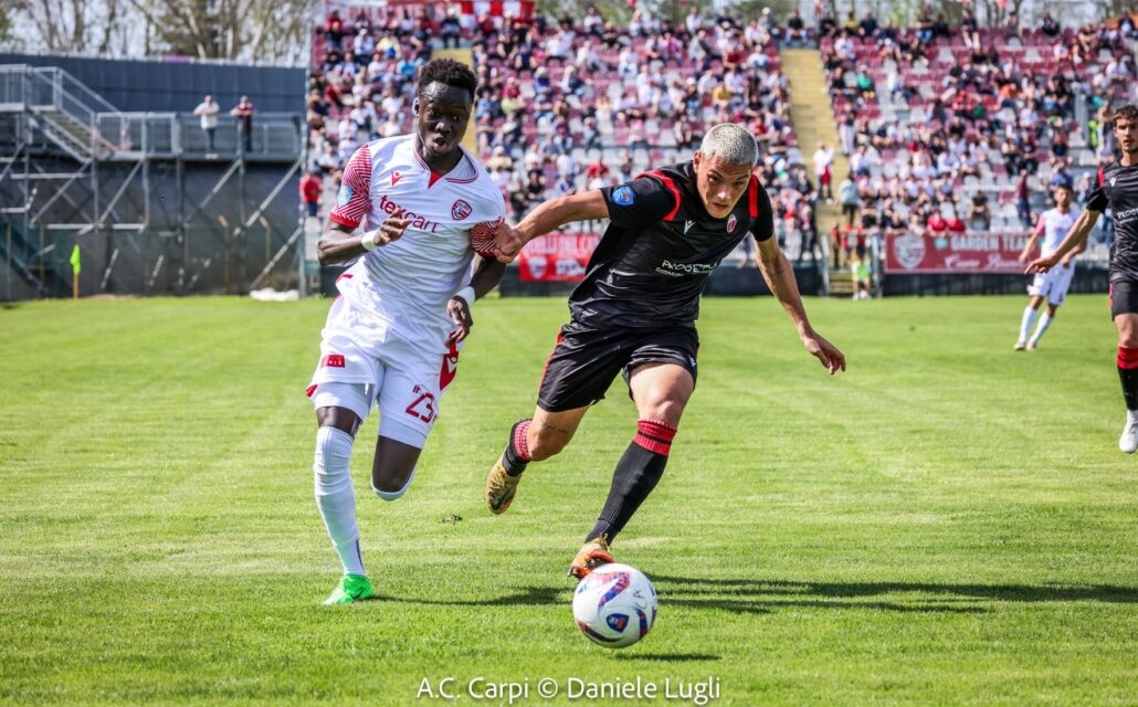 Il Carpi vince di misura, continua il braccio di ferro con il Ravenna.—Pistoiese nel caos, la squadra non si presenta a Lodi