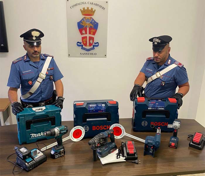 Azione tempestiva ed efficace dei militari dell’Arma, recuperata merce rubata