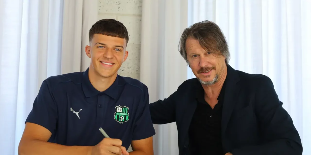 Tarik Muharemovic è neroverde, assalto a Mkoumbou