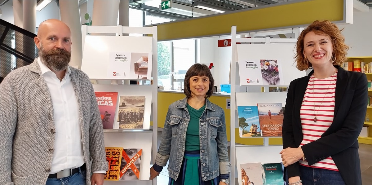 La biblioteca di Fiorano dice no alla plastica