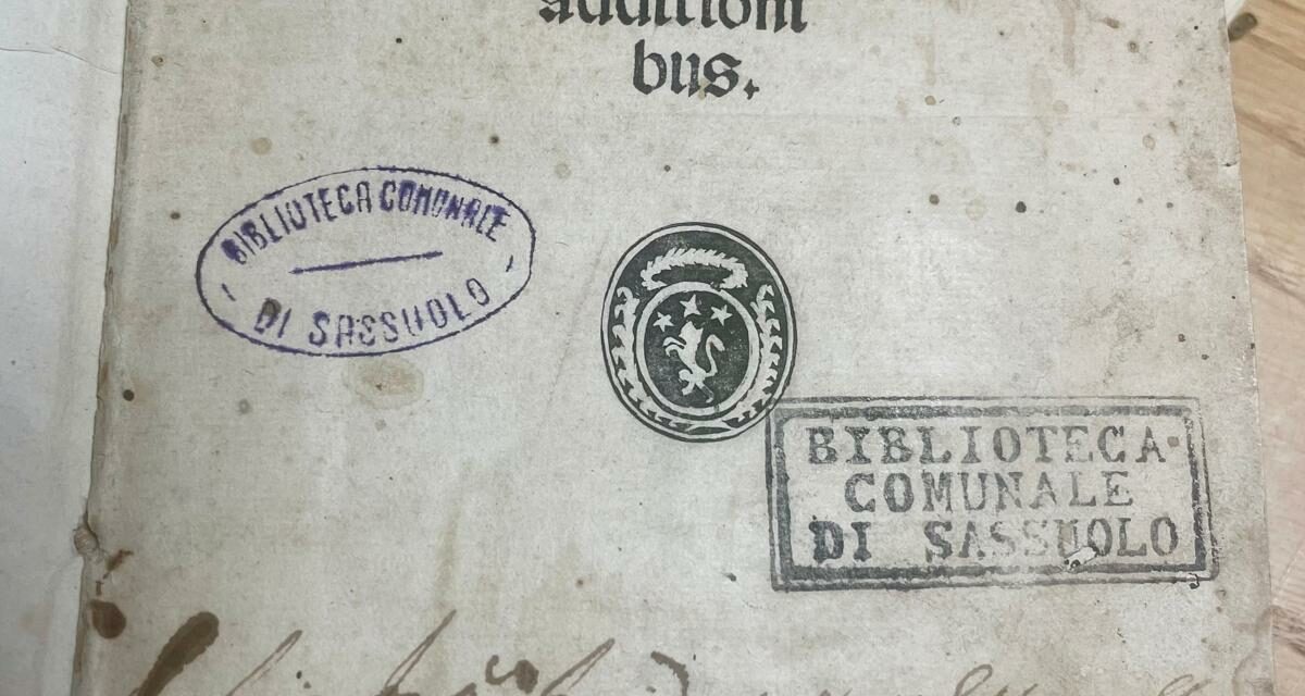 RESTITUITO A SASSUOLO IL LIBRO PIÙ ANTICO DELLA BIBLIOTECA