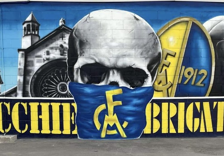 Modena, le Vecchie Brigate polemiche