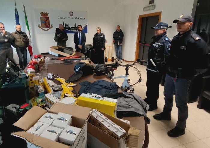 Arrestati quattro cittadini moldavi: diversi, i colpi messi a segno per centinaia di migliaia di euro