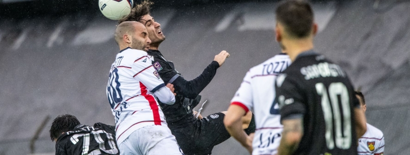 Carpi sconfitto, play off sempre più lontani