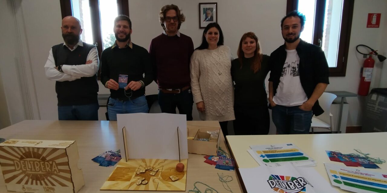 La democrazia si impara giocando