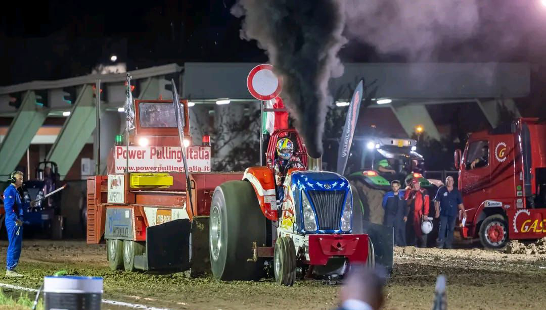 Ultima Gara di Campionato Italiano di Tractor Pulling a Crosada: Un Traguardo Storico per “Stars and Stripes”?