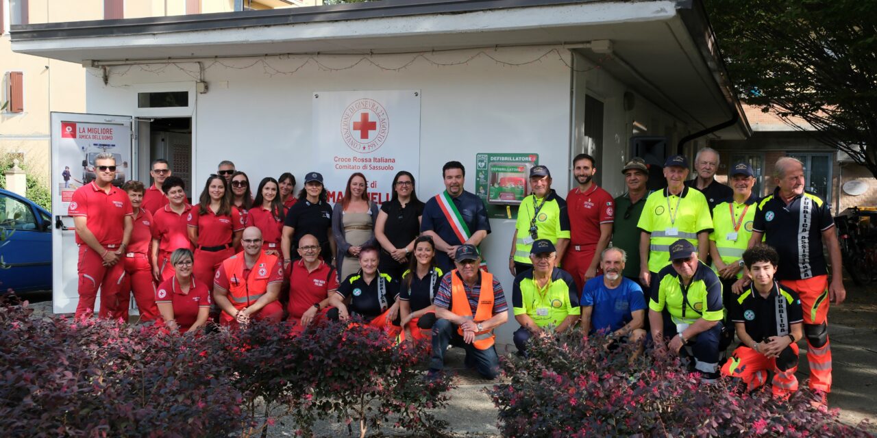 Inaugurato il defibrillatore donato da Croce Rossa
