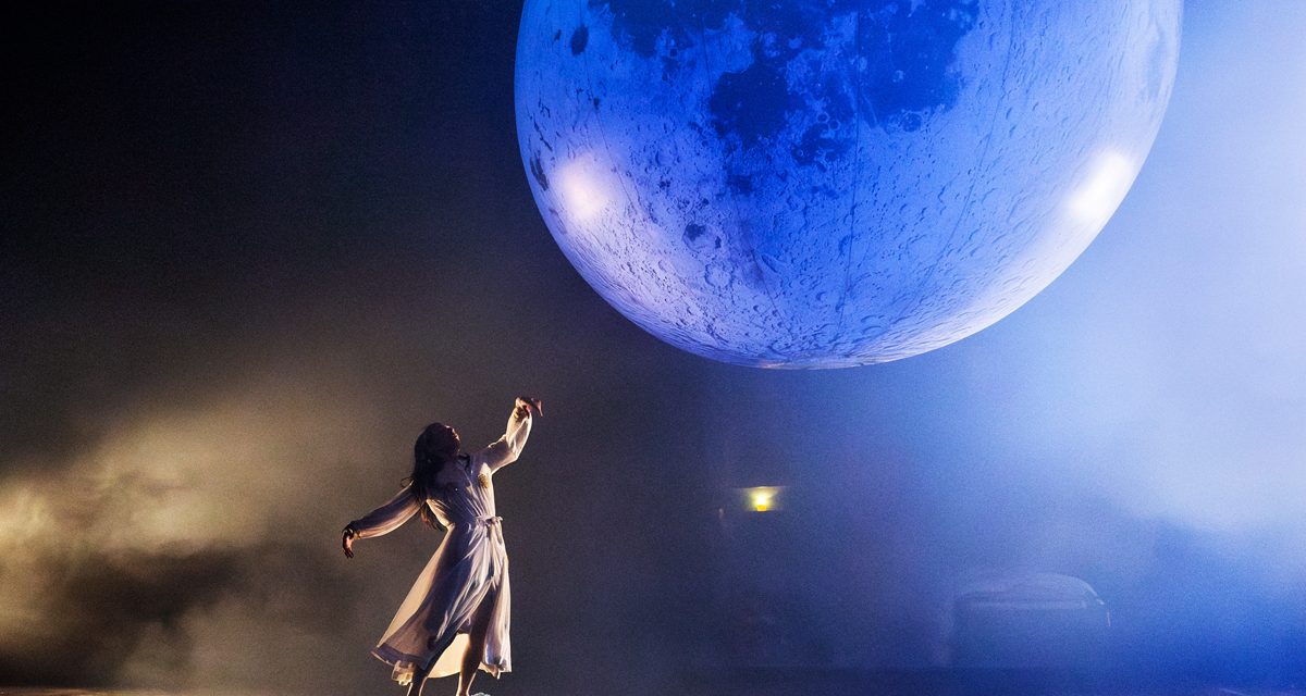 Il 2026 inizia con un sogno: Luz de Luna al Teatro Carani di Sassuolo