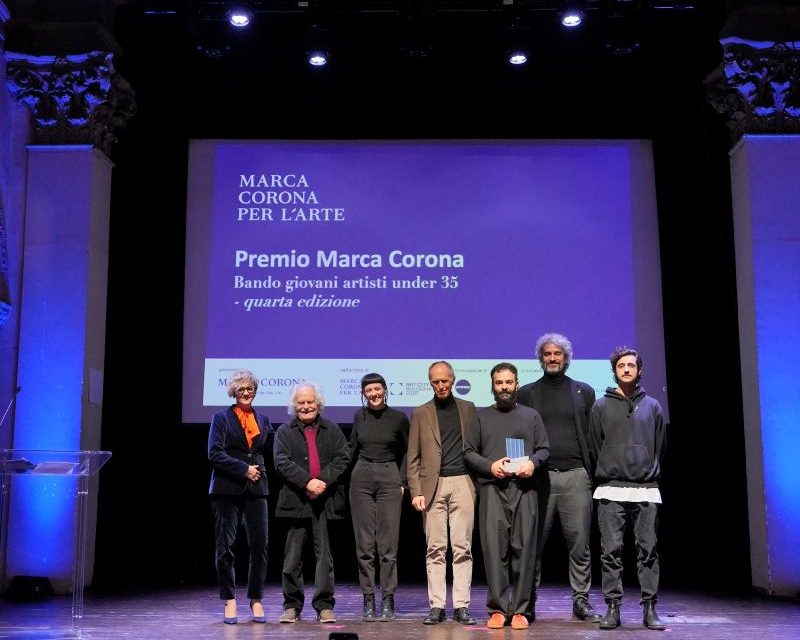 Premio Marca Corona: vince la quarta edizione Alessio Barchitta con Digitale