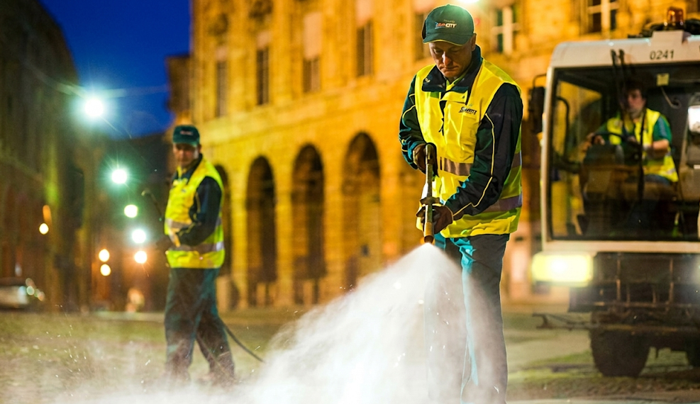 DA DOMANI UN NUOVO SERVIZIO DI PULIZIA DEL CENTRO