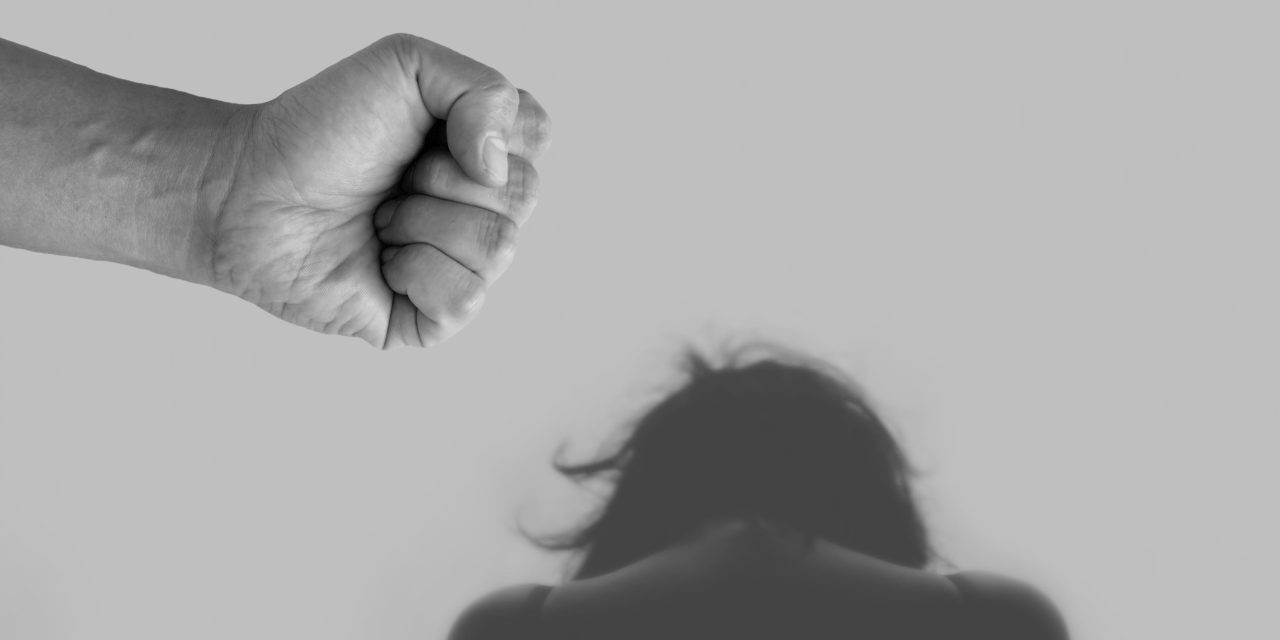 87 enne condannato per violenza sessuale