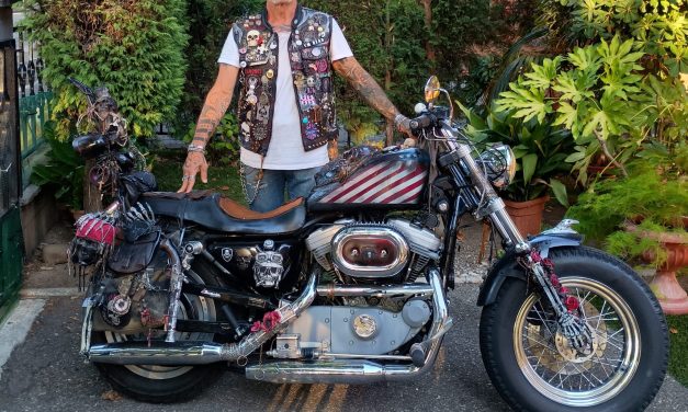 Lo Zingaro Biker e quel cortese messaggio sociale