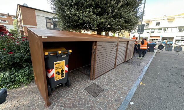 MARANELLO, INSTALLATI GLI ‘ECO-BOX’ IN PIAZZA LIBERTÀ:  RACCOLTA RIFIUTI PIÙ ORDINATA PER LE ATTIVITÀ COMMERCIALI