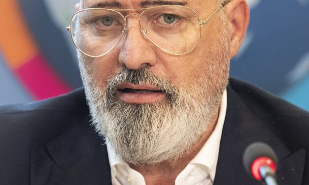 CERSAIE, l’europarlamentare Bonaccini ed il futuro della ceramica tra ambiente e produzione