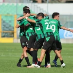 Manita della Primavera neroverde