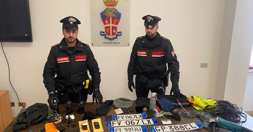 CASINALBO, fermata banda specializzata in furti domestici