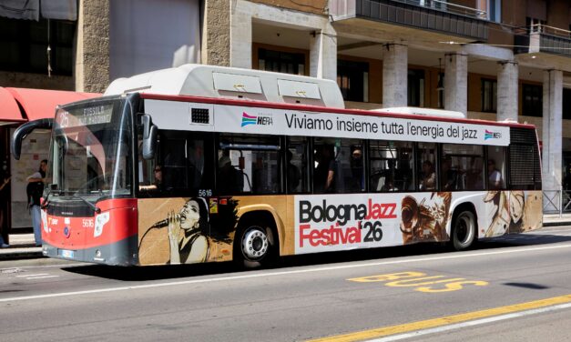 Gruppo Hera e Bologna Jazz Festival: torna l’Autobus del Jazz con le opere del fumettista Tanino Liberatore