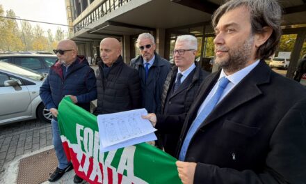 COSTELLAZIONI, FORZA ITALIA: “APPALTO AGGIUDICATO AD AGOSTO, ORA 114 PERSONE SPOSTATE D’URGENZA”